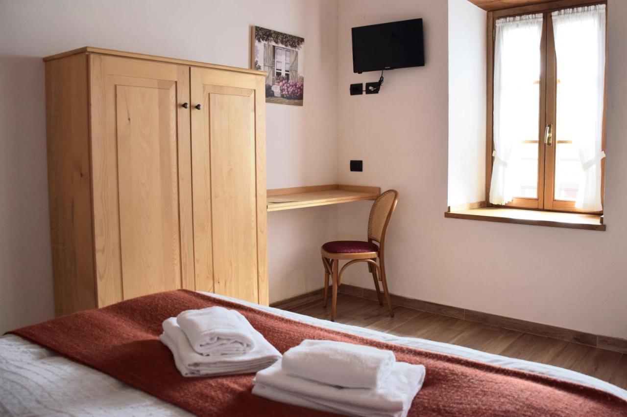 La Tana Del Tasso Rooms&Breakfast Camerata Cornello 외부 사진