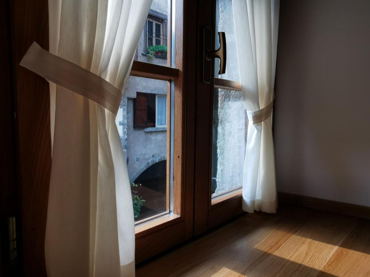 La Tana Del Tasso Rooms&Breakfast Camerata Cornello 외부 사진
