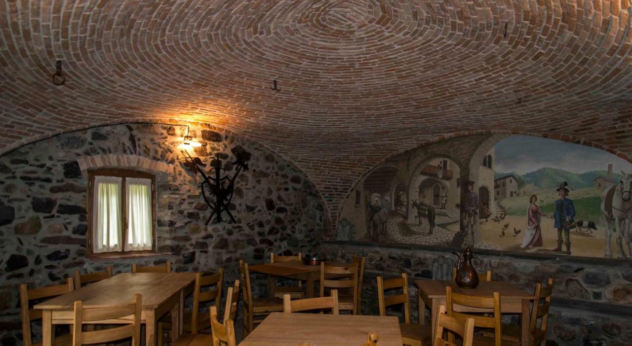 La Tana Del Tasso Rooms&Breakfast Camerata Cornello 외부 사진